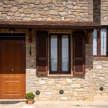 Apartment Il Cantico Del Borgo Passaggio di Assisi