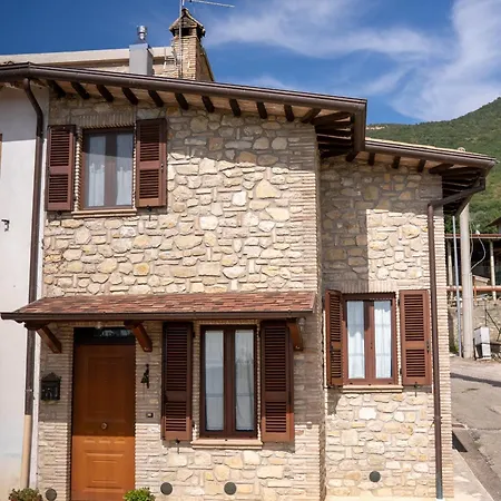 Il Cantico Del Borgo Apartment
